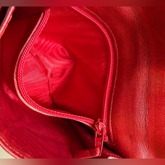 SOLD Vintage CHANEL Red Leather Wallet Made in France Hologram - Picture 5 of 10